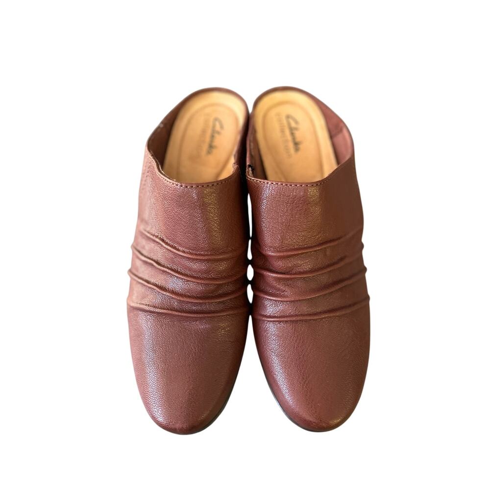 Clarks Collection Emily 2 Cove Women's Mule Shooties Brown Leather Upper Size 9